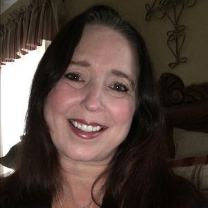 Meet your Posher, Aimee